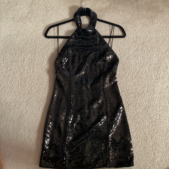 Black sequin mini dress. Never worn - Picture 1 of 4